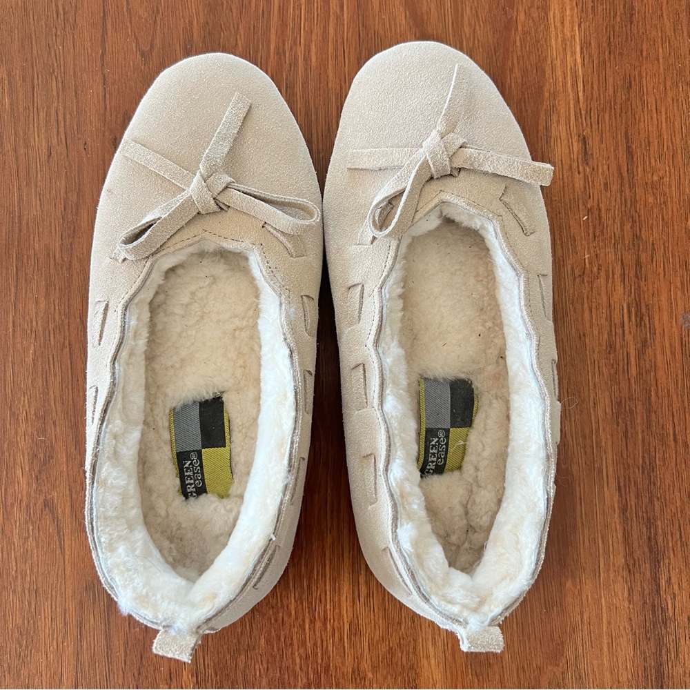 Daniel Green Vintage Made in USA New in Suede Women's Slippers size 6 No Box